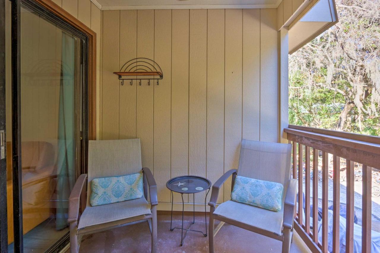 Hilton Head Condo With Covered Balcony And Pool Access ヒルトンヘッドアイランド エクステリア 写真