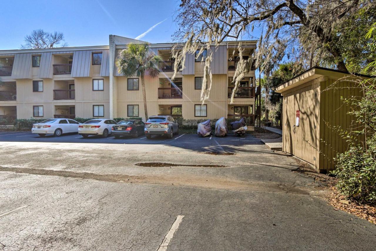 Hilton Head Condo With Covered Balcony And Pool Access ヒルトンヘッドアイランド エクステリア 写真