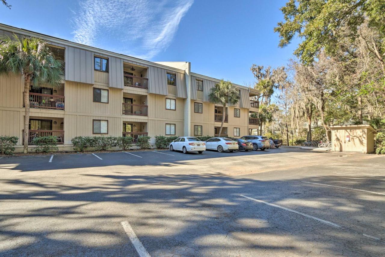 Hilton Head Condo With Covered Balcony And Pool Access ヒルトンヘッドアイランド エクステリア 写真