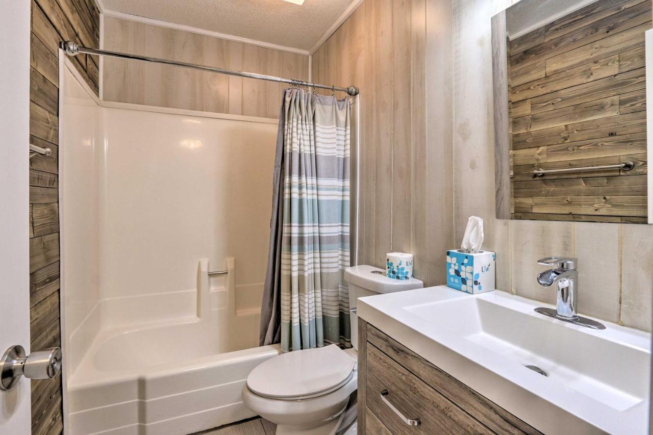 Hilton Head Condo With Covered Balcony And Pool Access ヒルトンヘッドアイランド エクステリア 写真