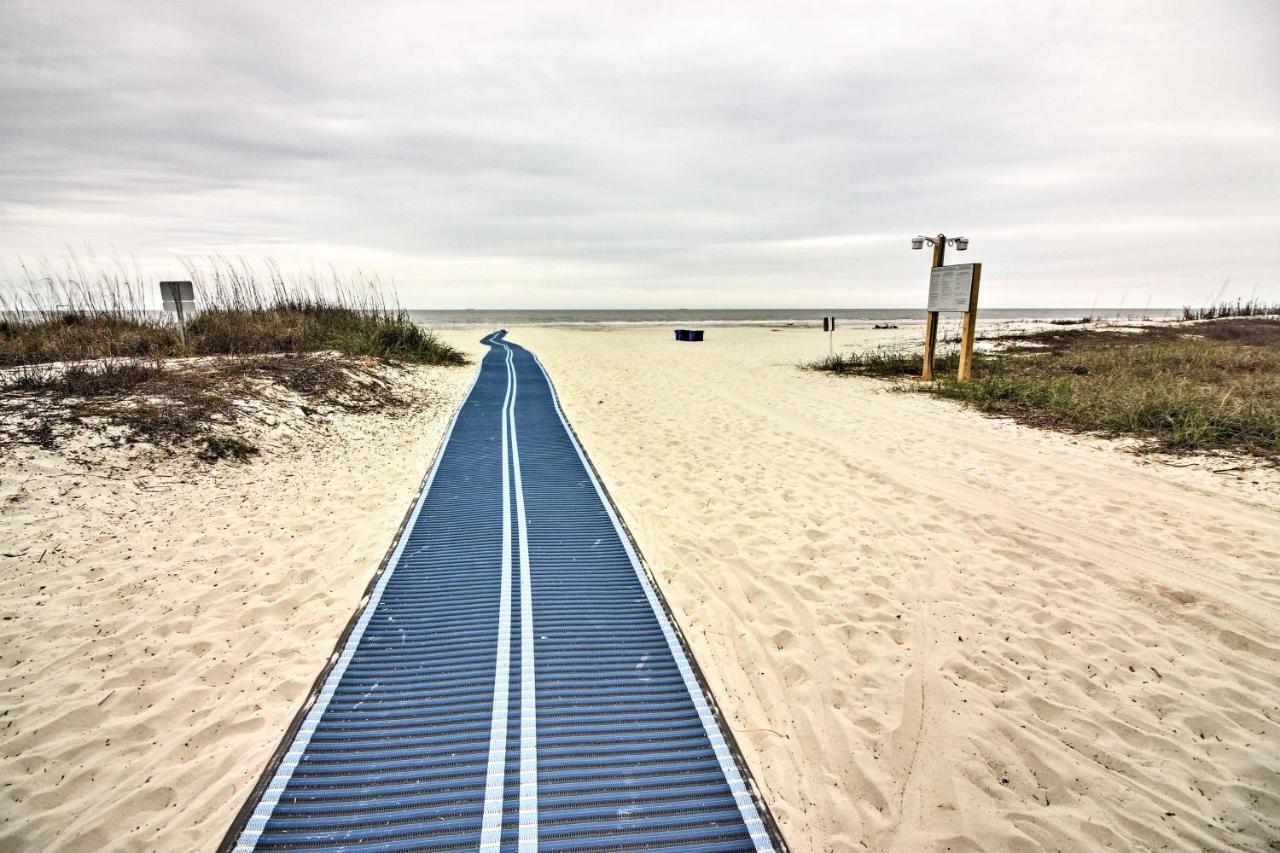 Hilton Head Condo With Covered Balcony And Pool Access ヒルトンヘッドアイランド エクステリア 写真