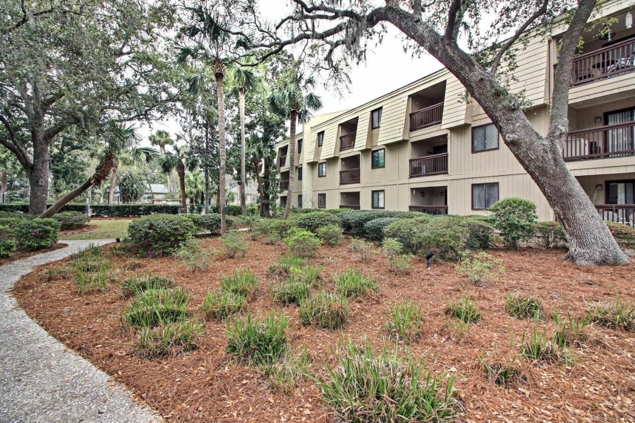 Hilton Head Condo With Covered Balcony And Pool Access ヒルトンヘッドアイランド エクステリア 写真